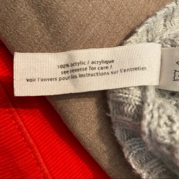 Aéropostale women’s grey sweater  in size x-small - Picture 6 of 7
